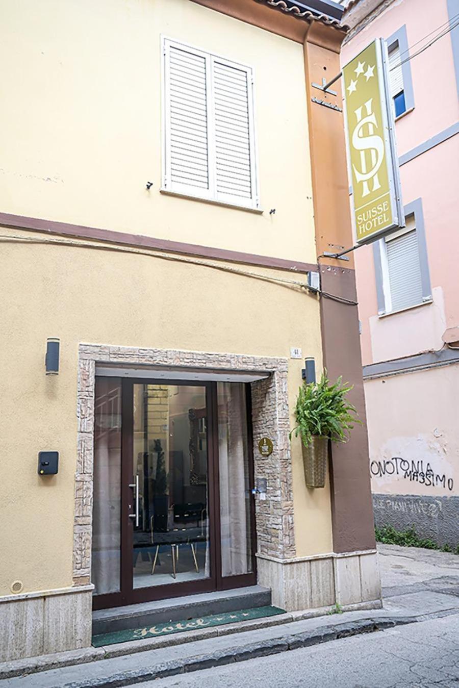 Suisse * Caserta